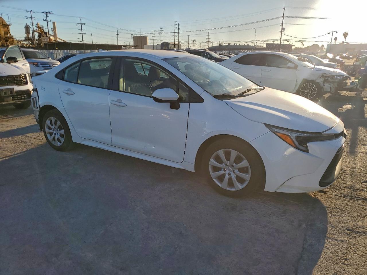 2023 TOYOTA COROLLA