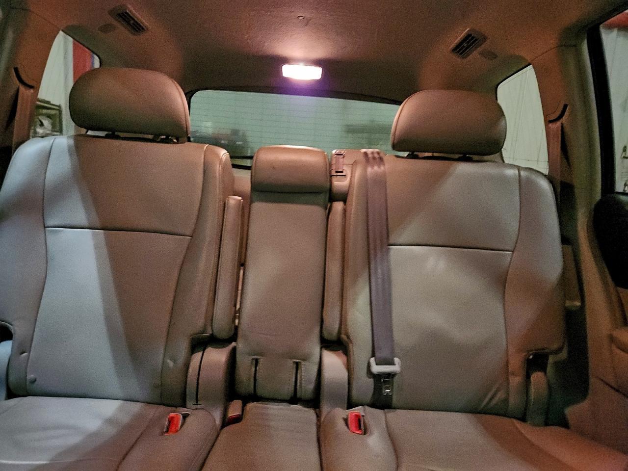 2011 TOYOTA HIGHLANDER