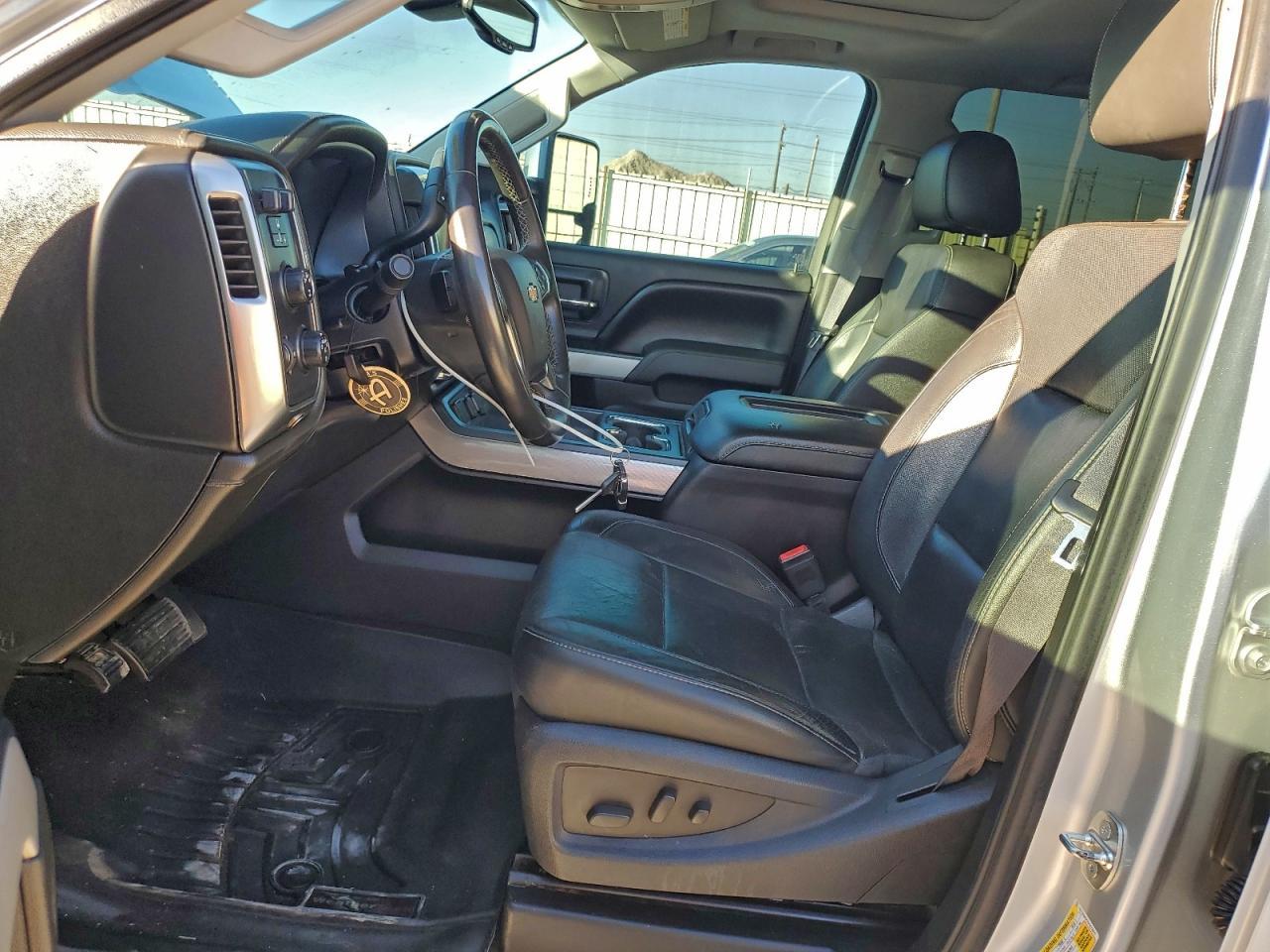 2015 CHEVROLET Silverado 2500