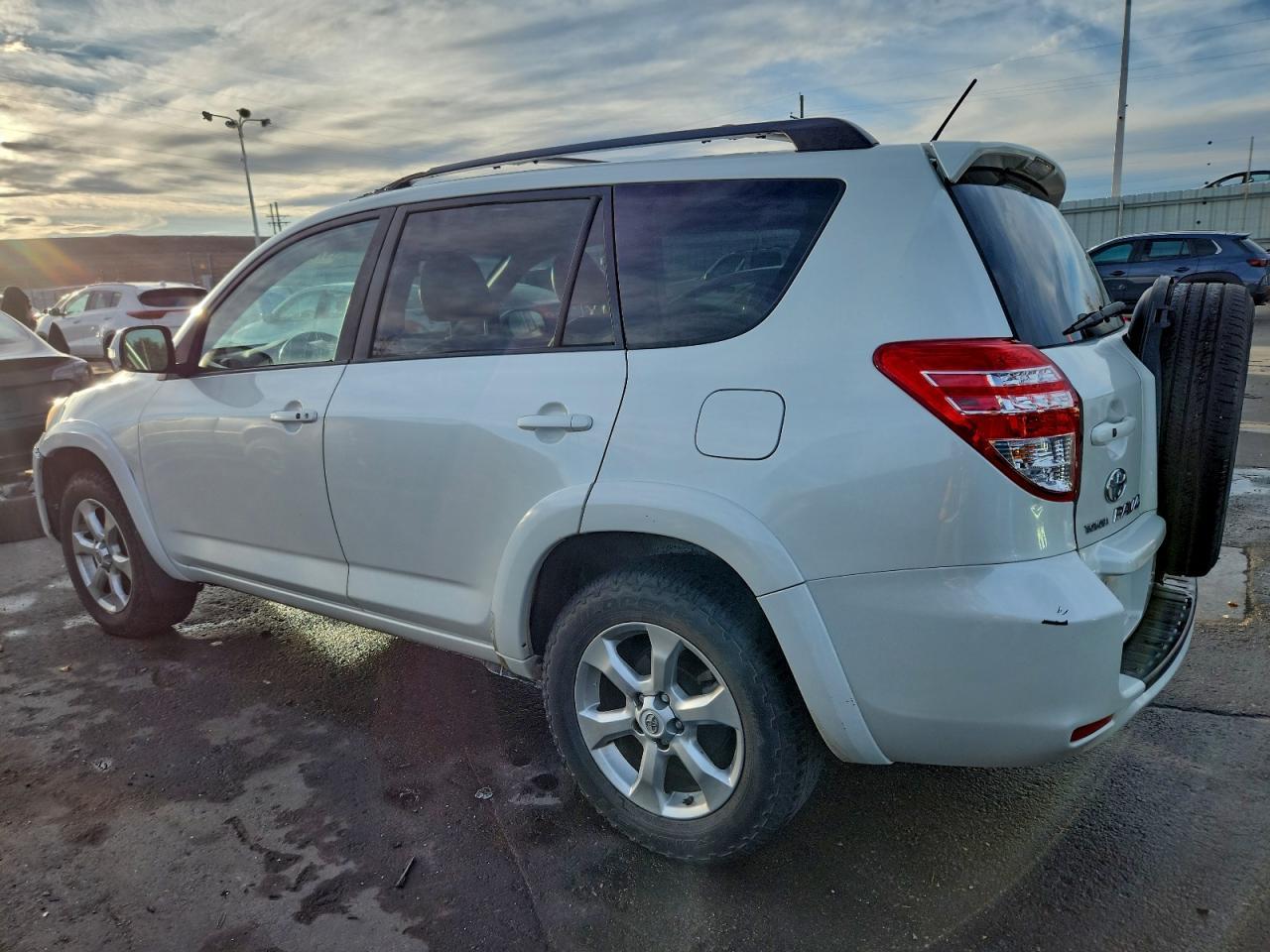 2009 TOYOTA RAV4