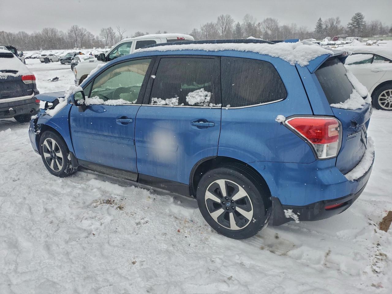 2017 SUBARU FORESTER