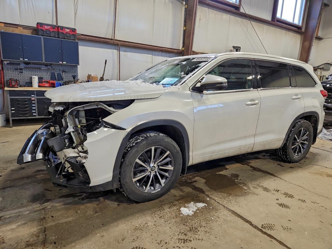 2018 TOYOTA HIGHLANDER