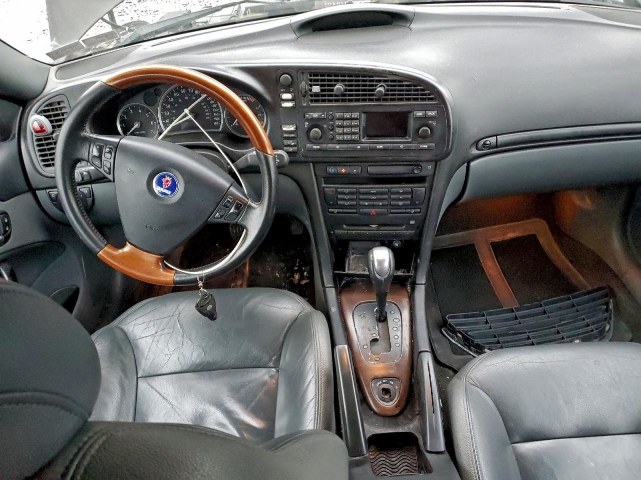 2004 SAAB 9-3