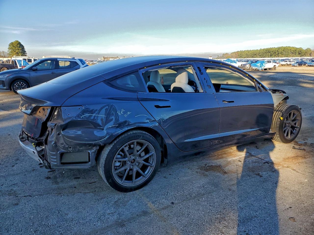 2021 TESLA MODEL 3