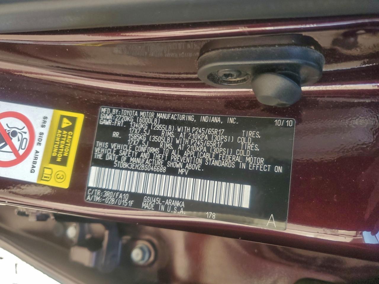 2011 TOYOTA HIGHLANDER