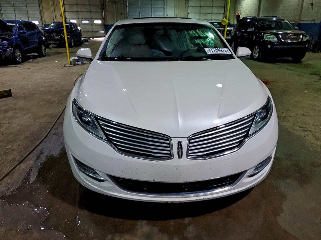 2015 LINCOLN MKZ
