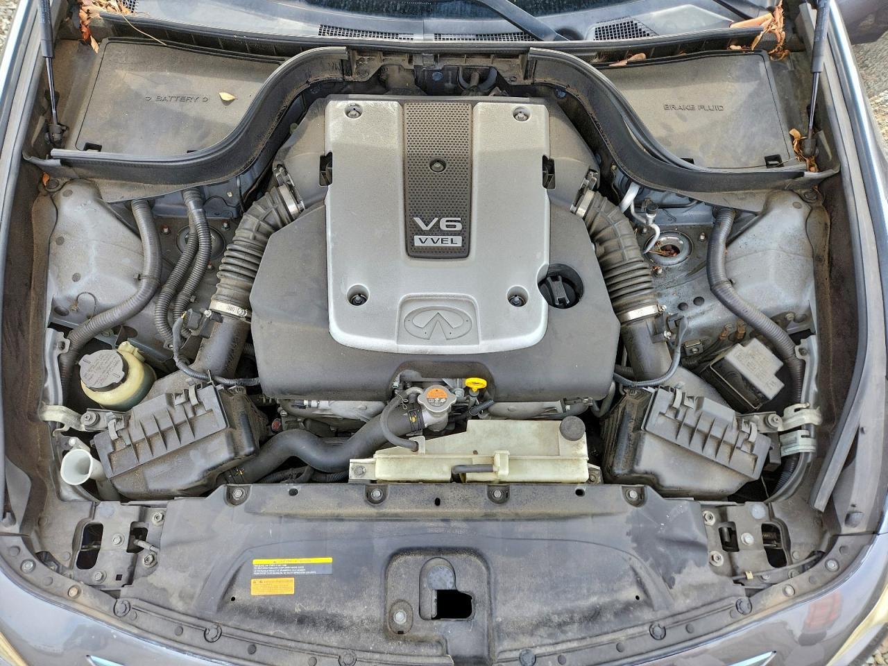 2011 INFINITI G37