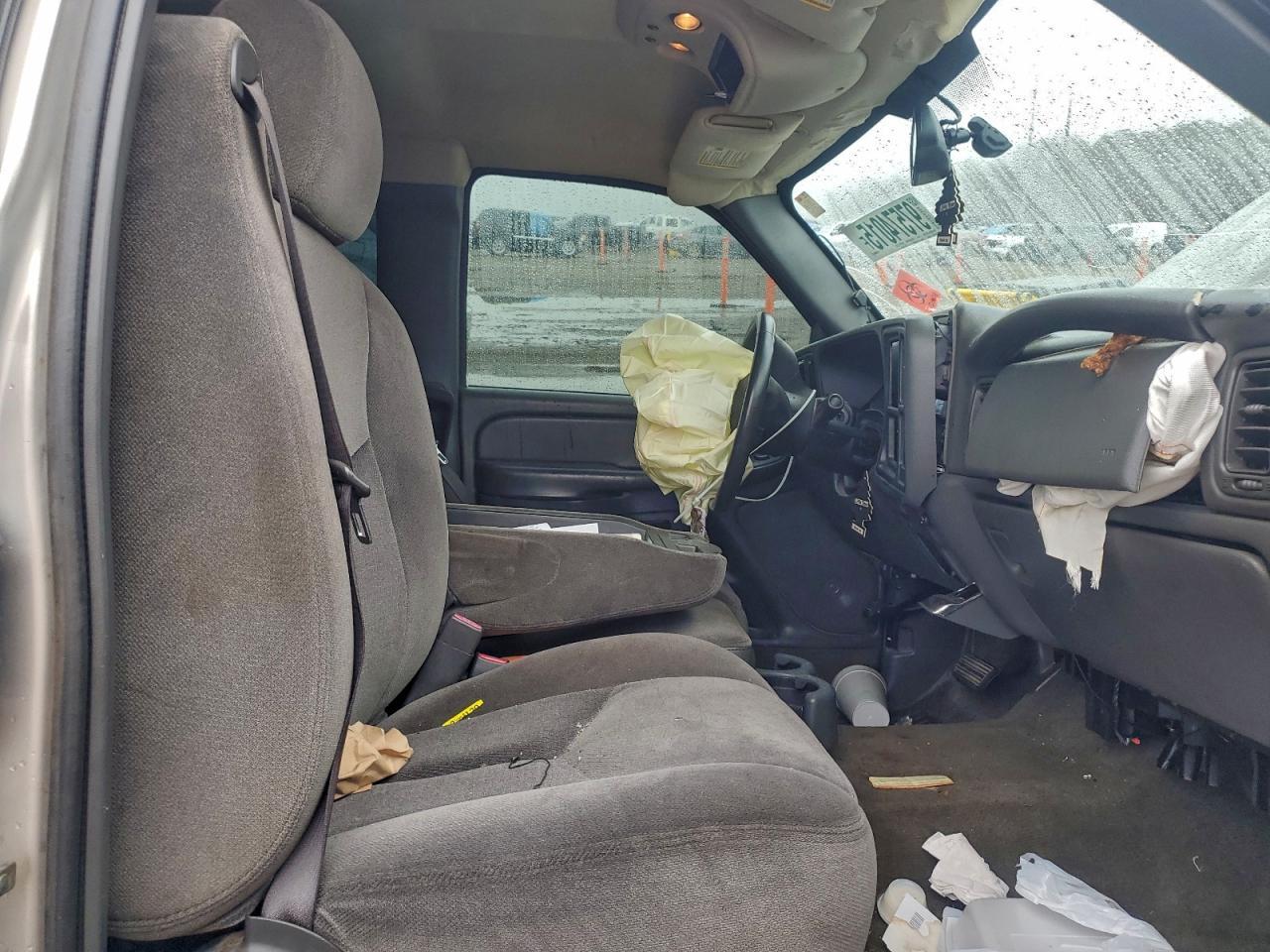 2005 GMC Sierra