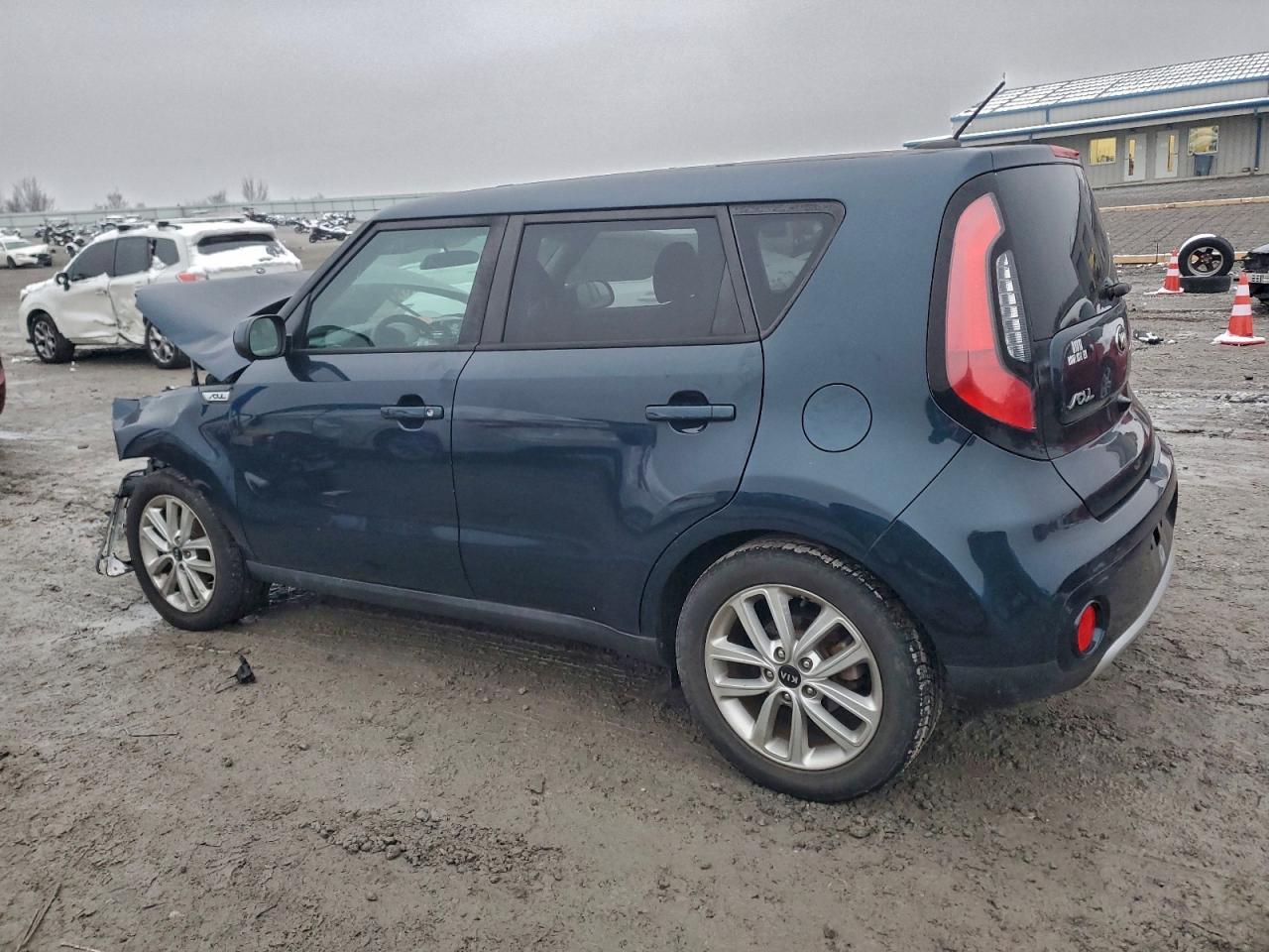 2017 KIA SOUL