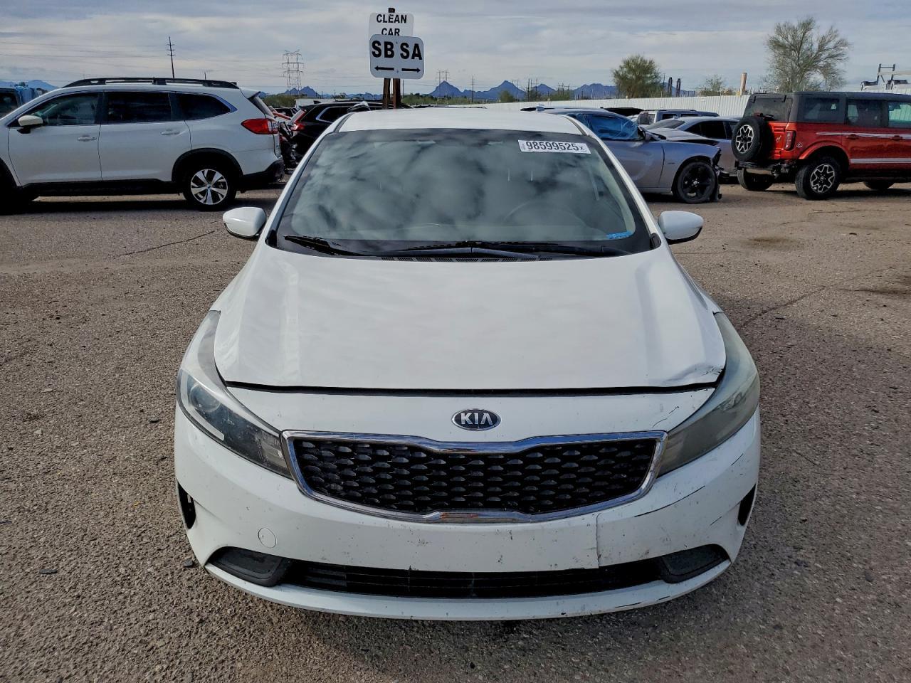 2017 KIA FORTE