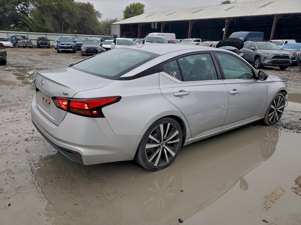 2021 NISSAN ALTIMA