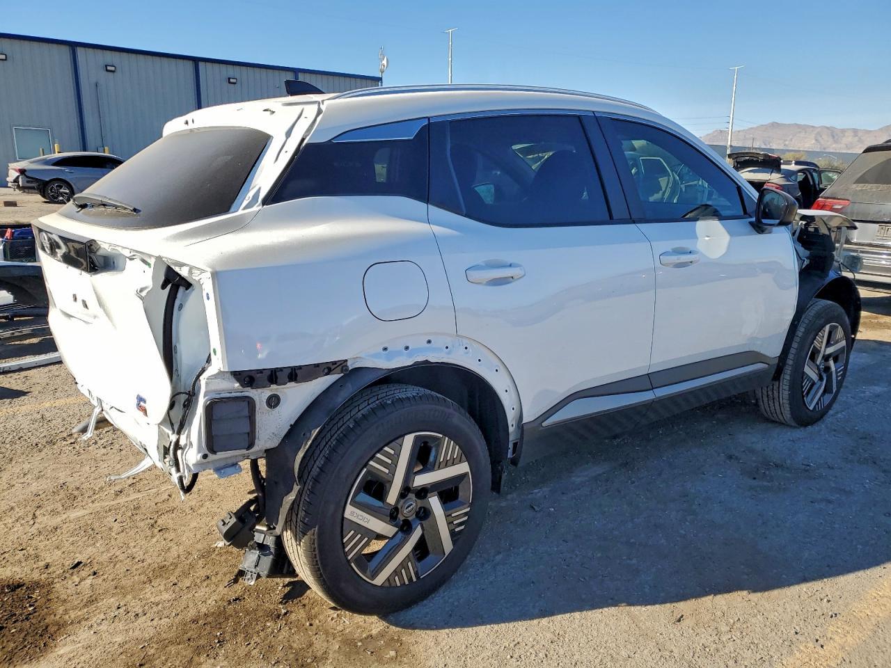 2026 NISSAN KICKS