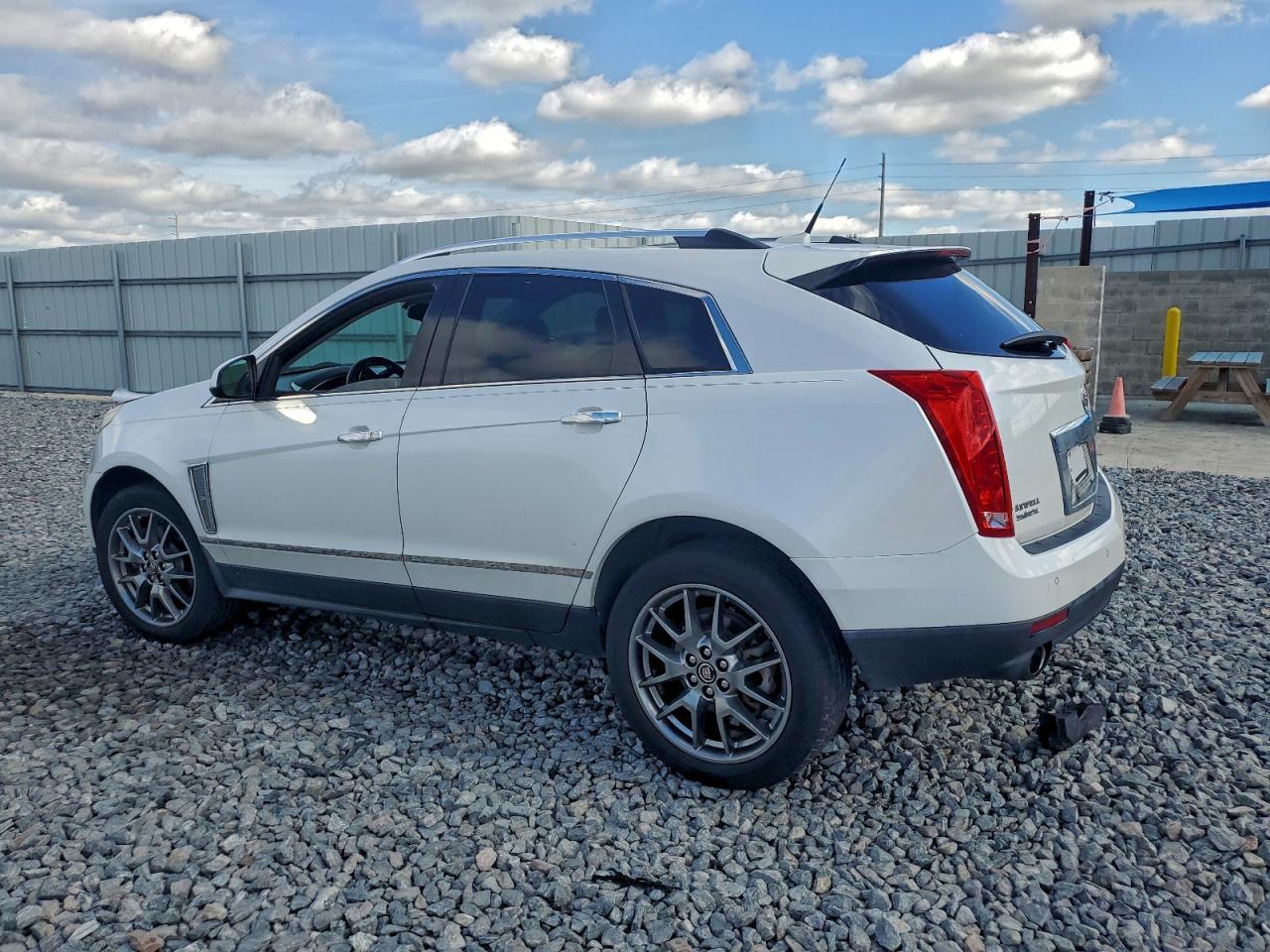2013 CADILLAC SRX