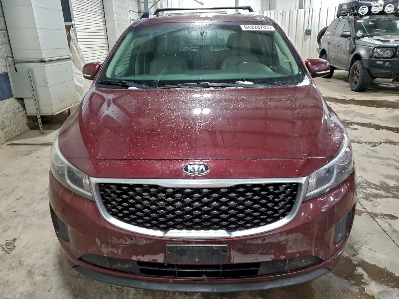 2017 KIA SEDONA
