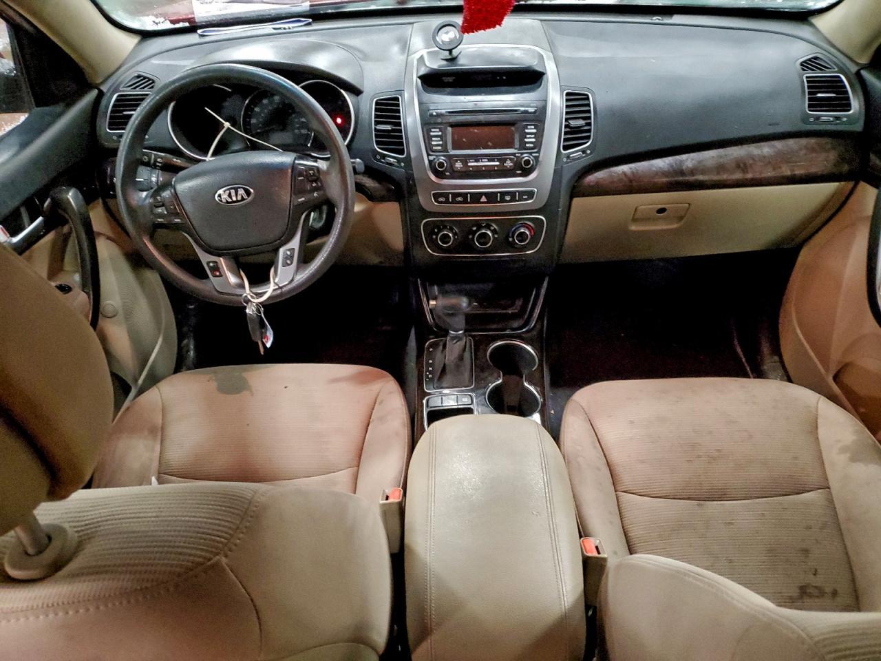 2014 KIA SORENTO