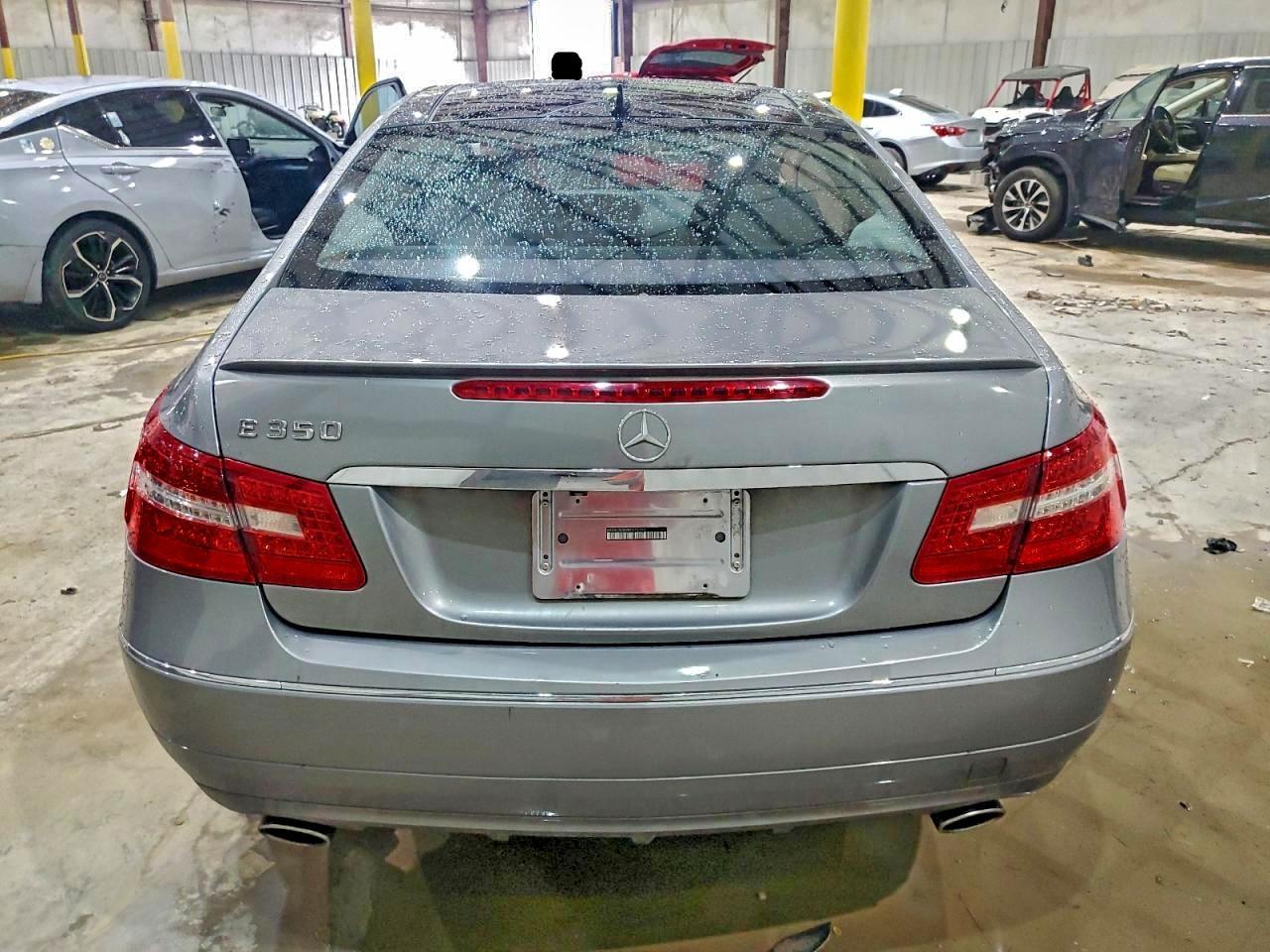 2011 MERCEDES-BENZ E-Class