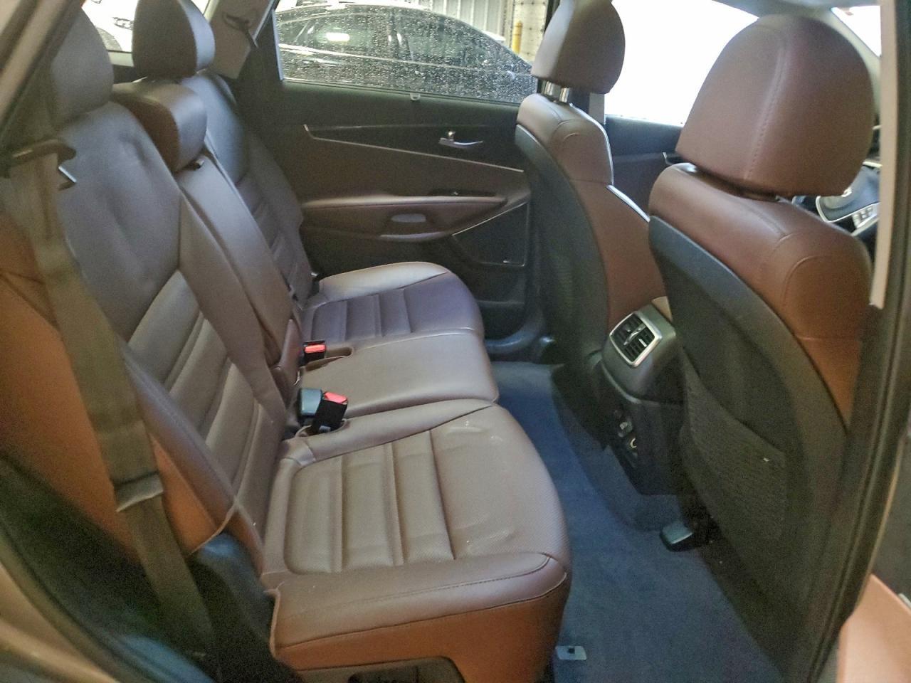 2019 KIA SORENTO