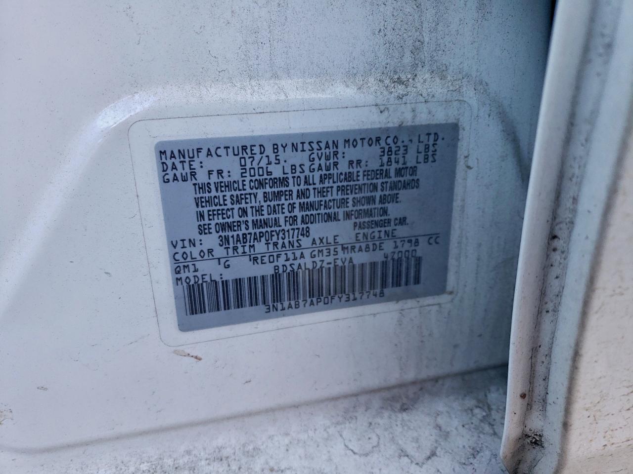 2015 NISSAN SENTRA