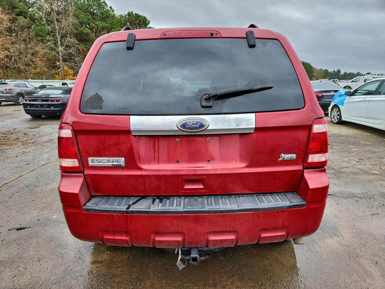 2010 FORD ESCAPE
