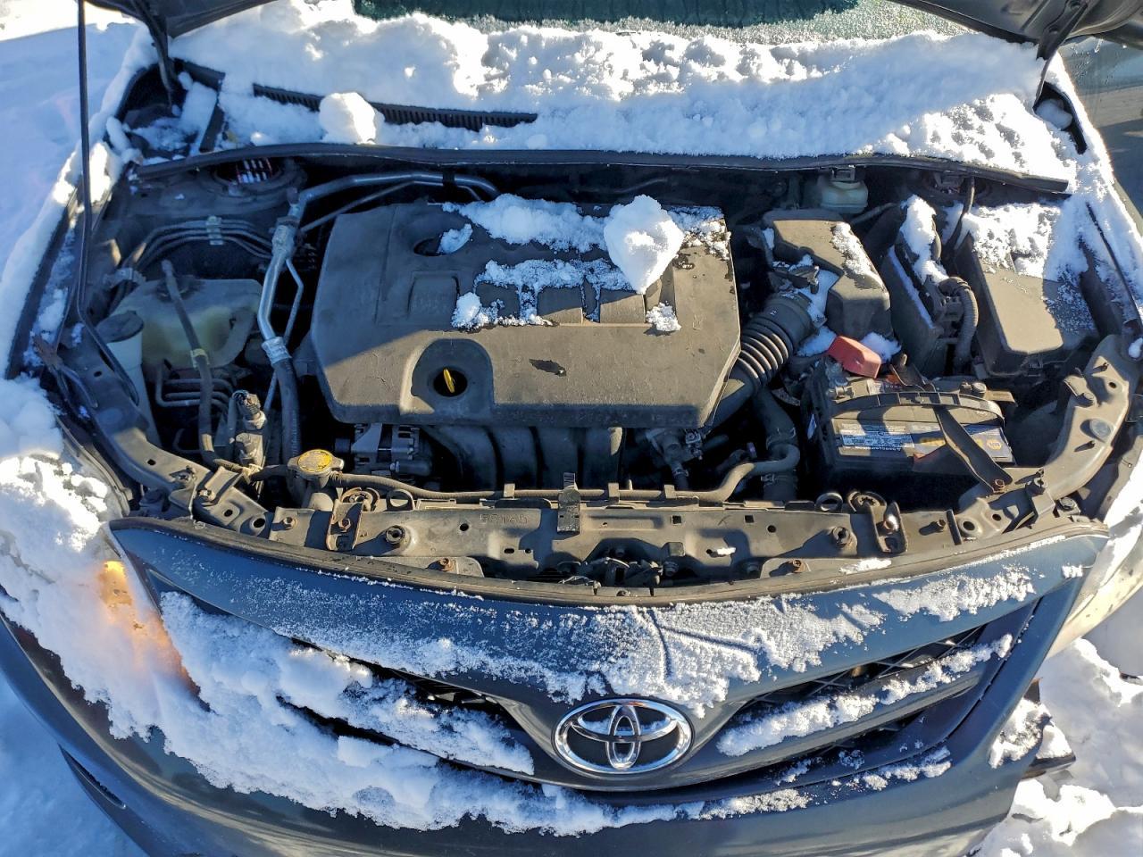 2011 TOYOTA COROLLA