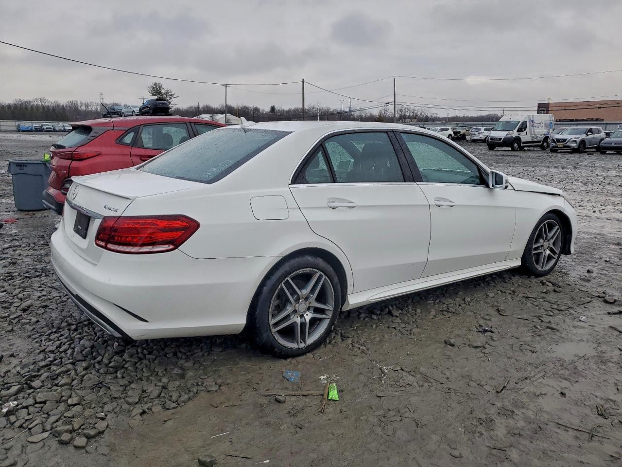 2016 MERCEDES-BENZ E-Class