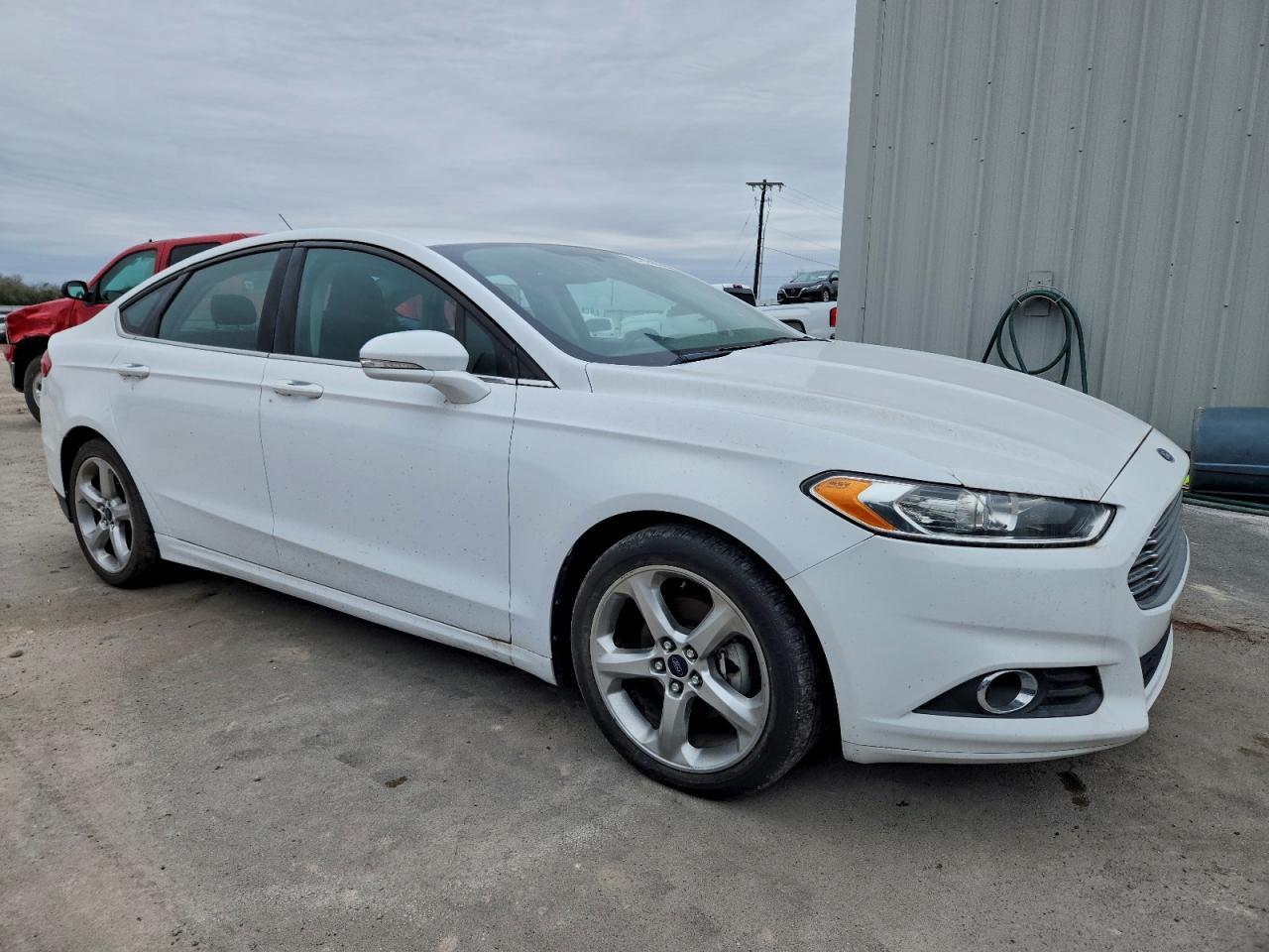2016 FORD FUSION
