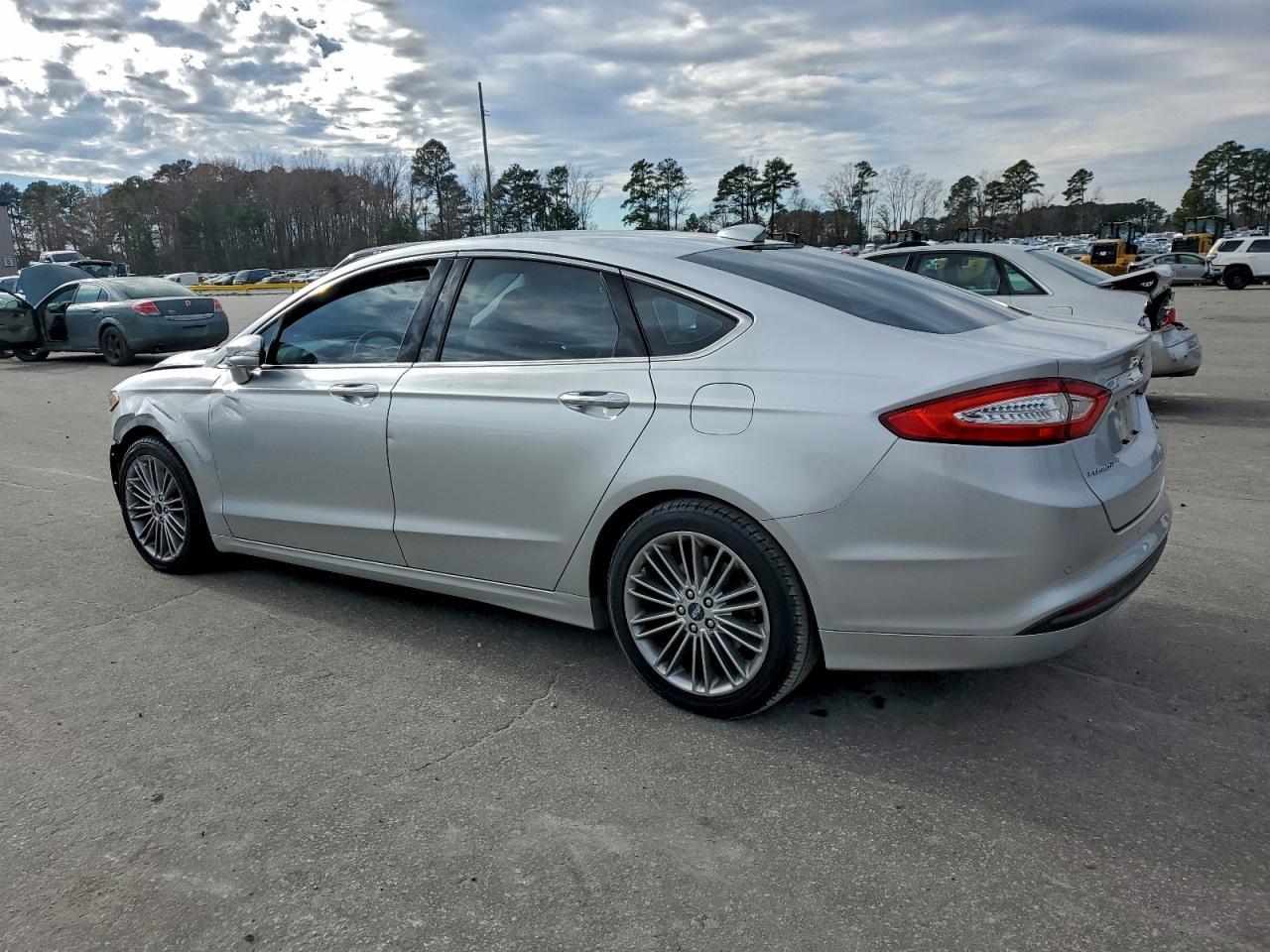 2013 FORD FUSION
