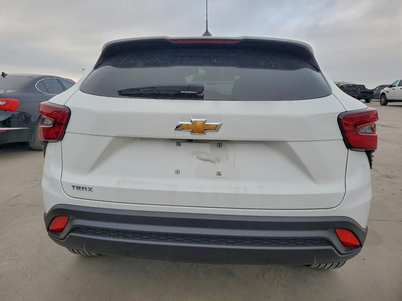 2025 CHEVROLET TRAX