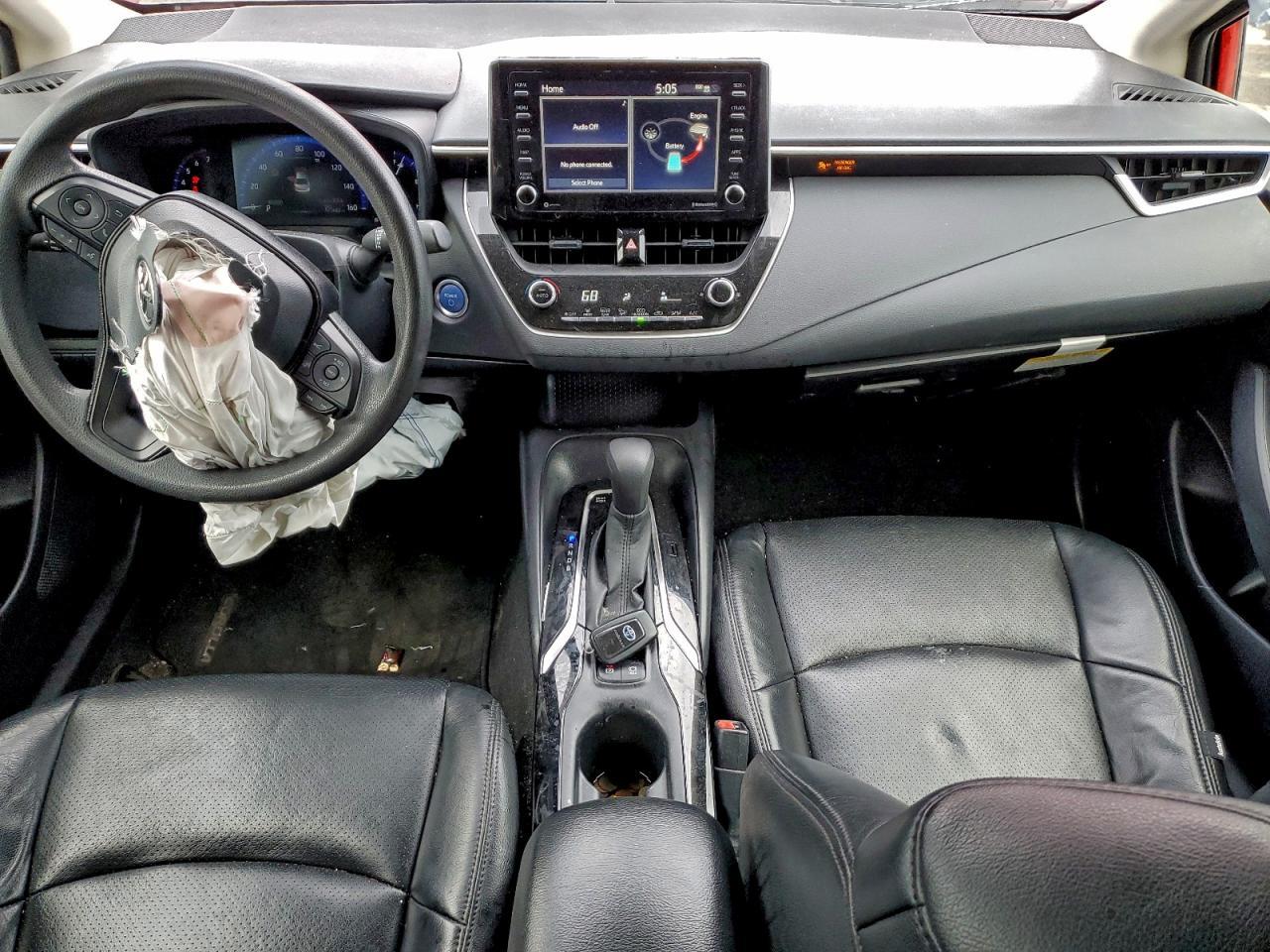 2021 TOYOTA COROLLA