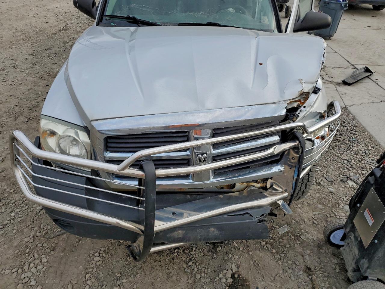 2006 DODGE Dakota