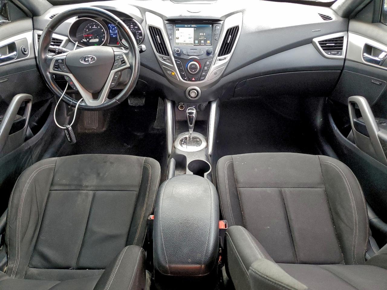 2017 HYUNDAI VELOSTER