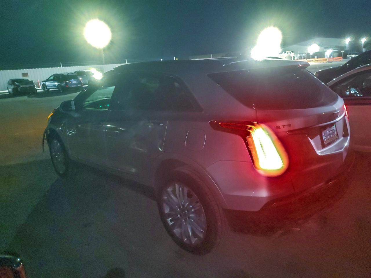 2019 CADILLAC XT5