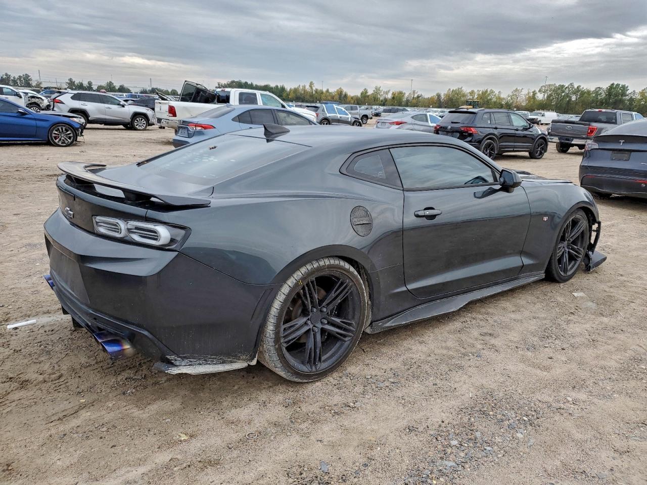 2018 CHEVROLET Camaro