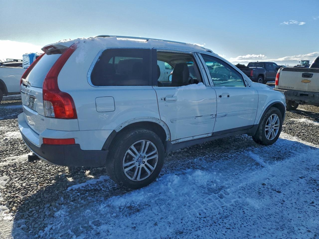 2011 VOLVO XC90