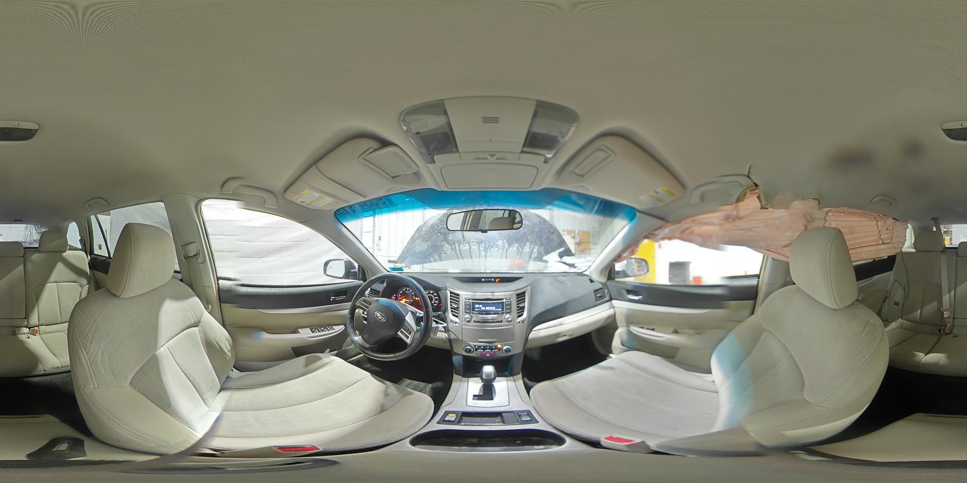2013 SUBARU Outback