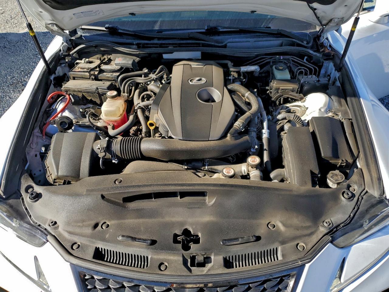 2018 LEXUS IS 300