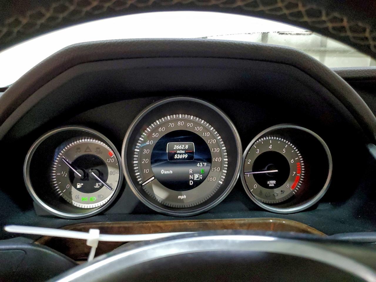 2014 MERCEDES-BENZ E-Class
