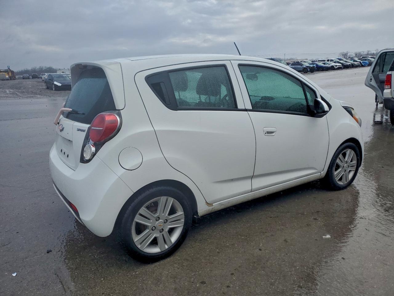 2015 CHEVROLET Spark
