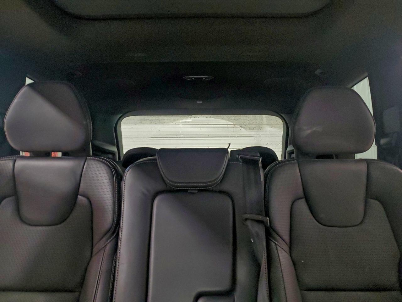 2019 VOLVO XC90
