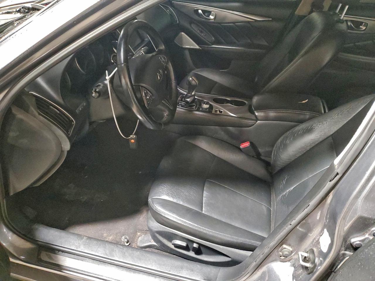 2017 INFINITI Q50