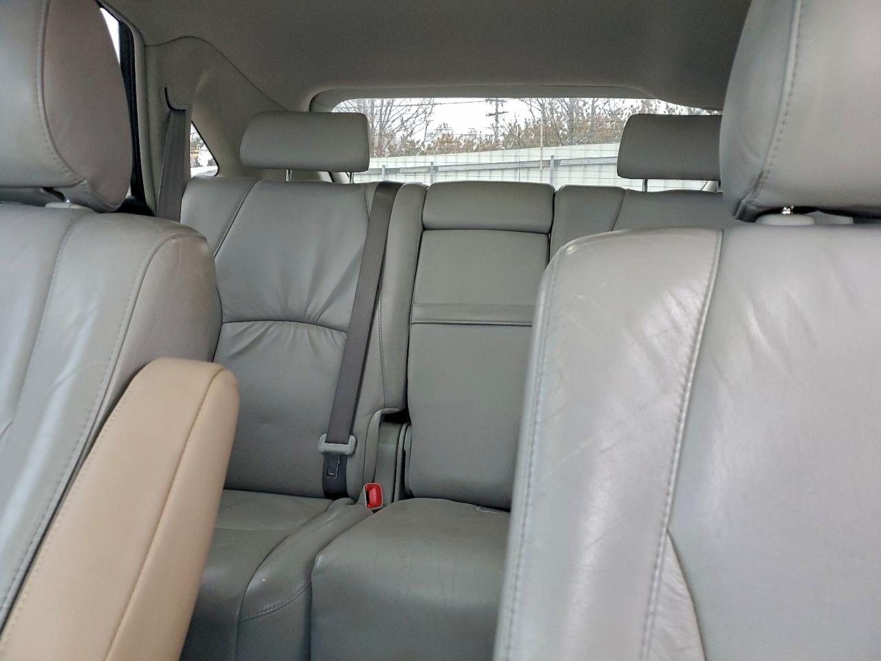 2005 LEXUS Rx 330