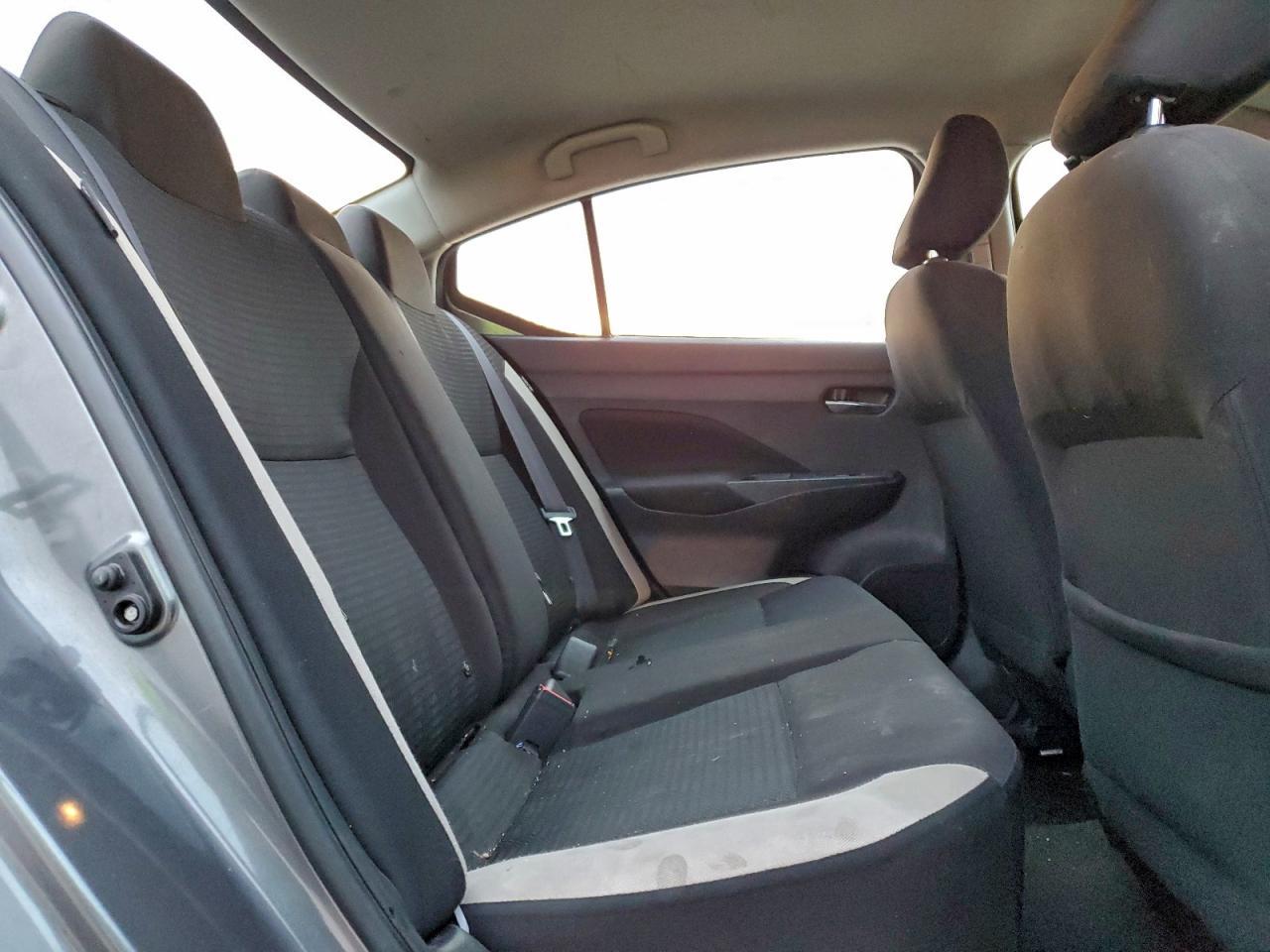2021 NISSAN VERSA