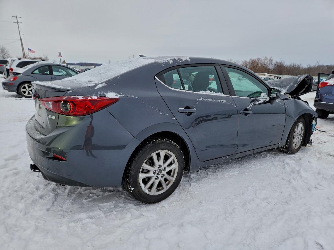 2014 MAZDA 3