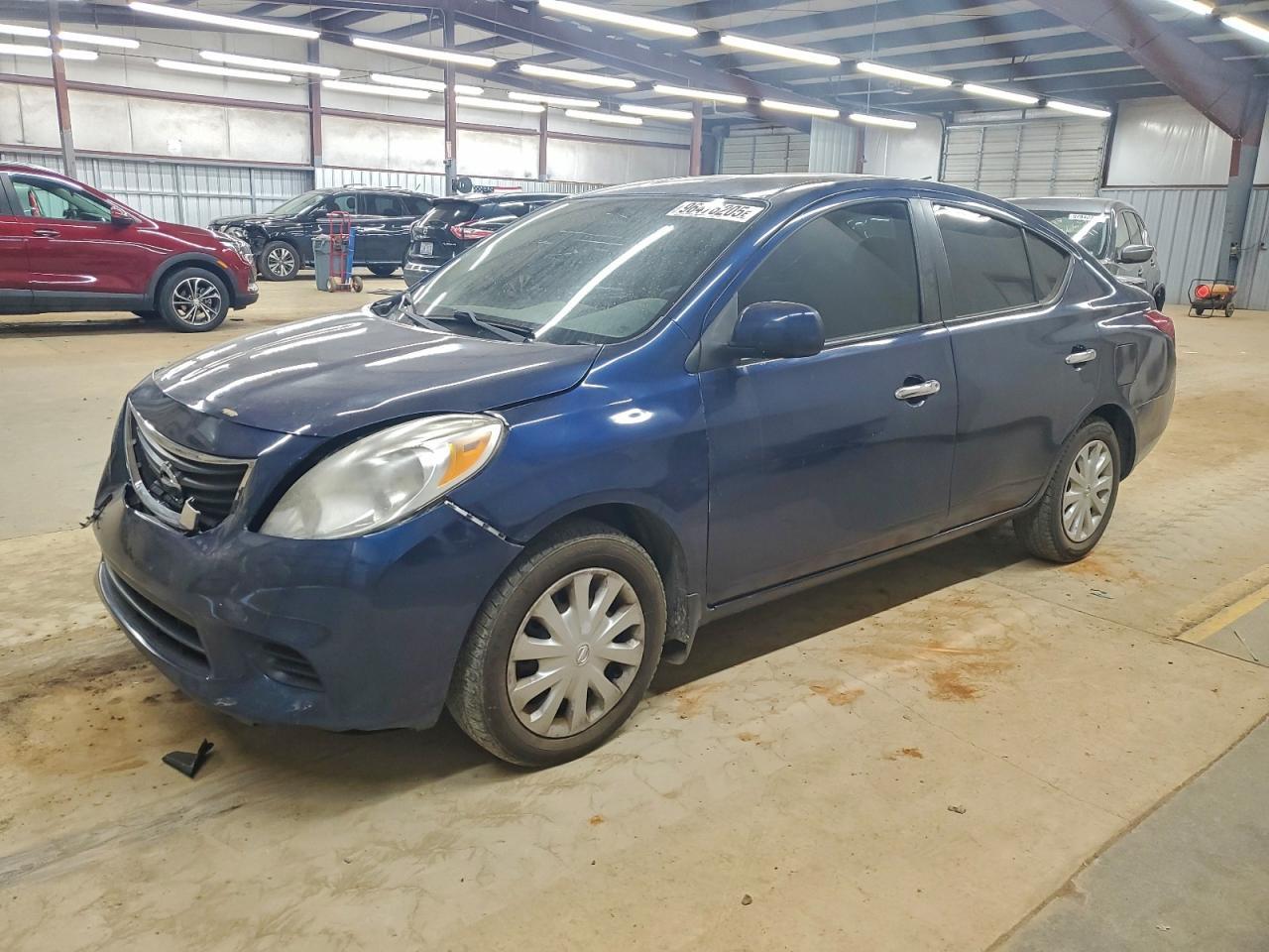 2013 NISSAN VERSA