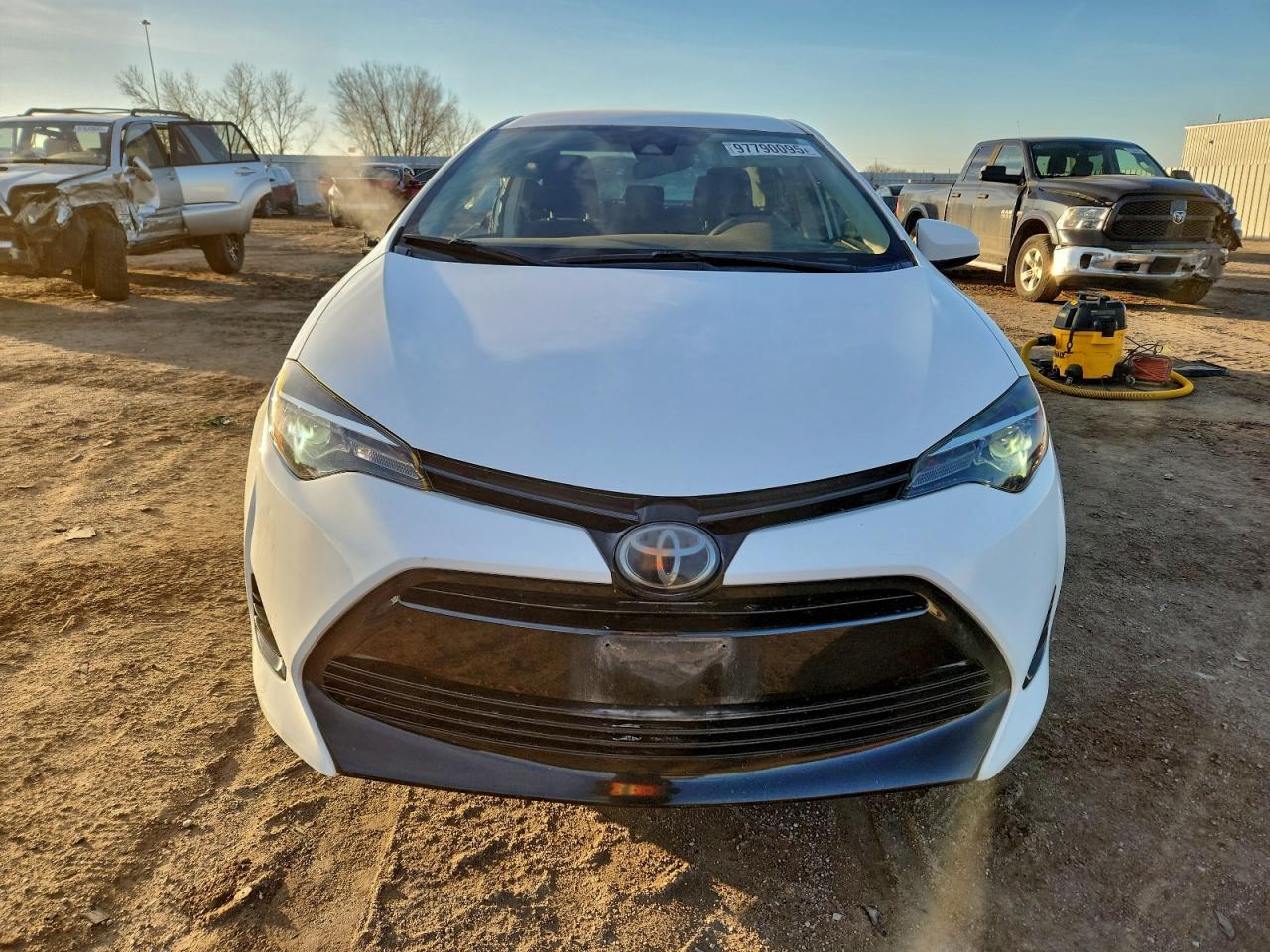 2018 TOYOTA COROLLA