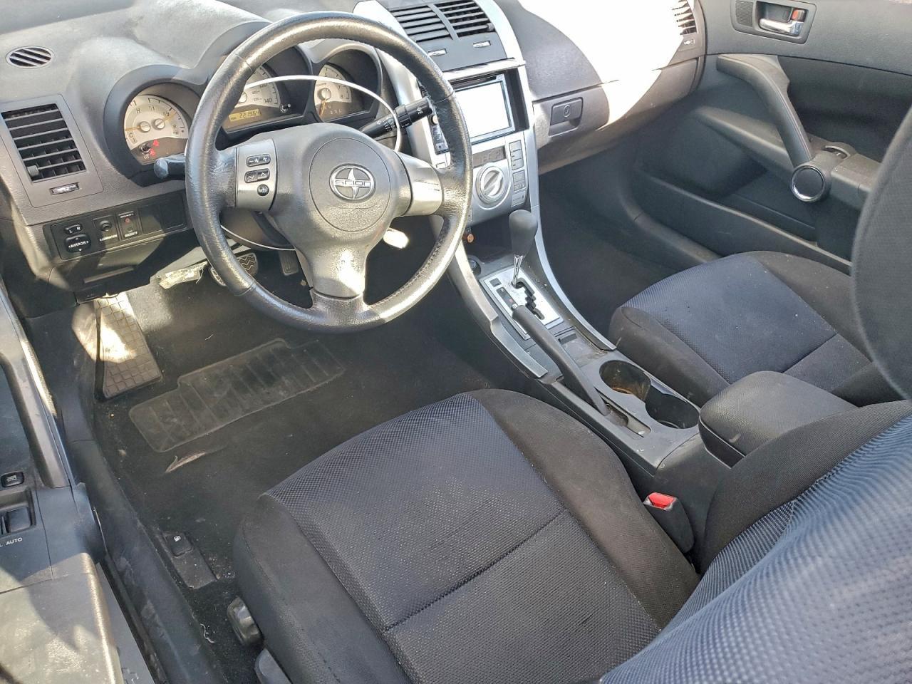 2006 TOYOTA SCION
