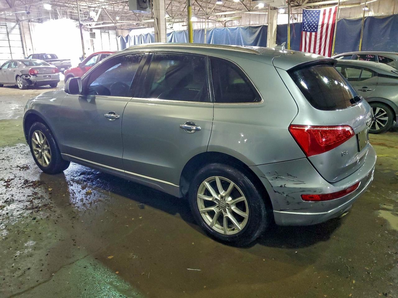 2010 AUDI Q5