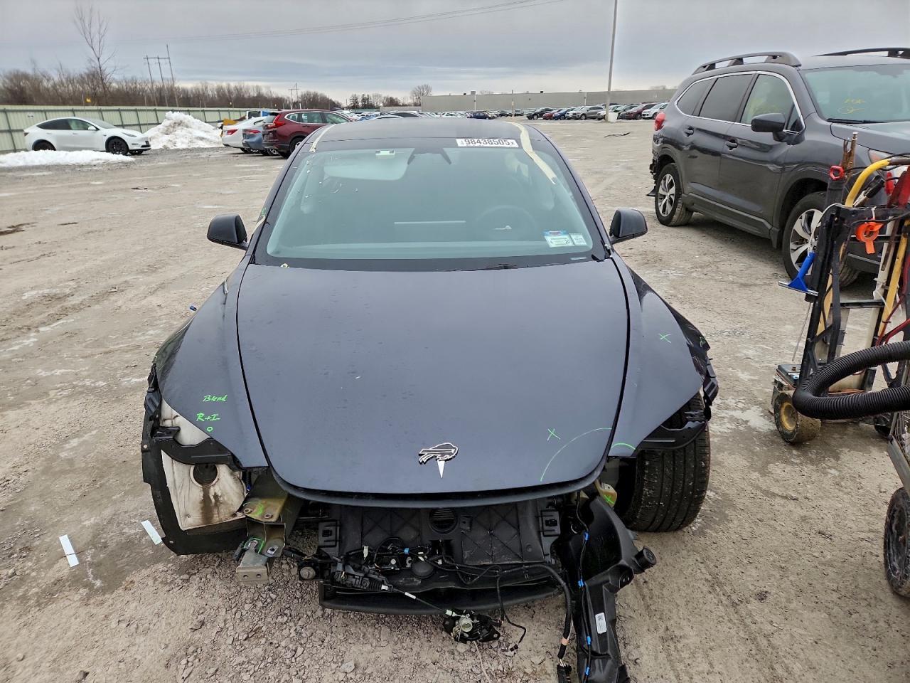 2024 TESLA MODEL 3