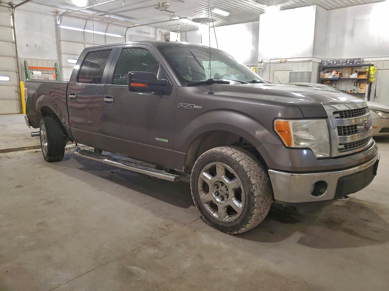 2013 FORD F-150