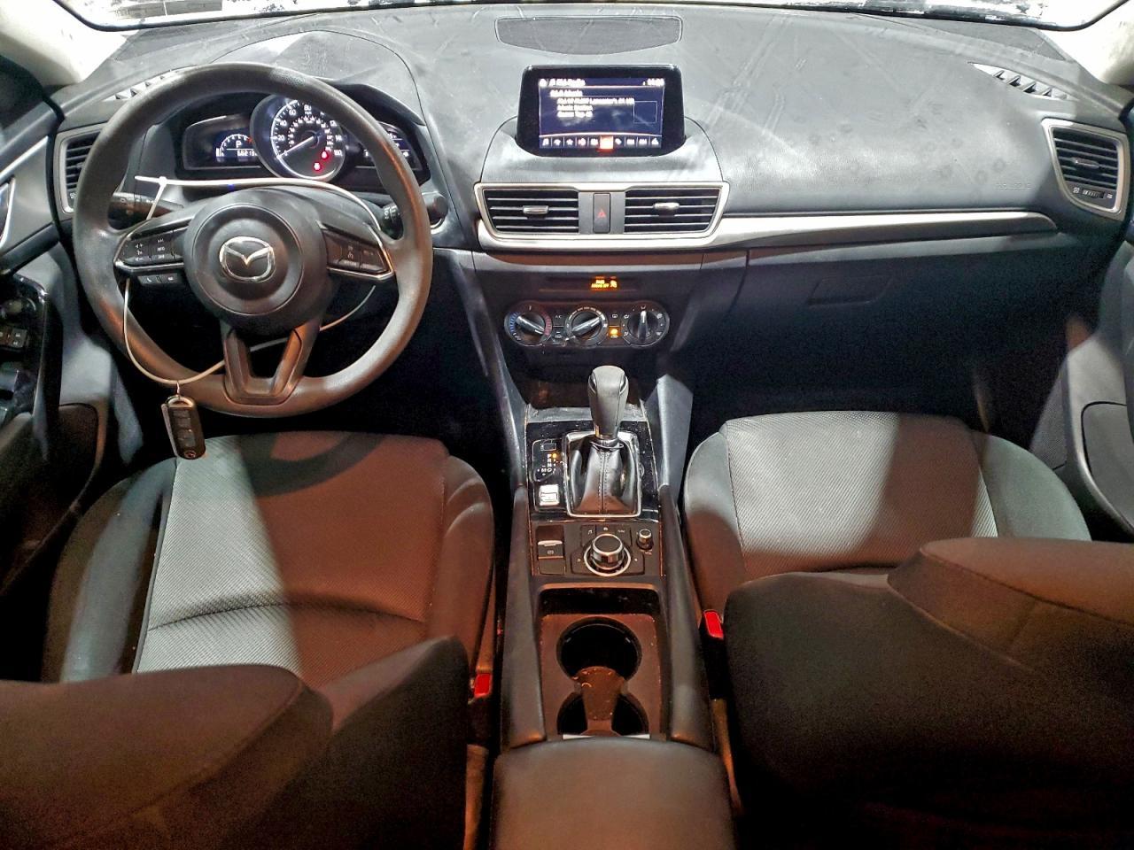 2018 MAZDA 3